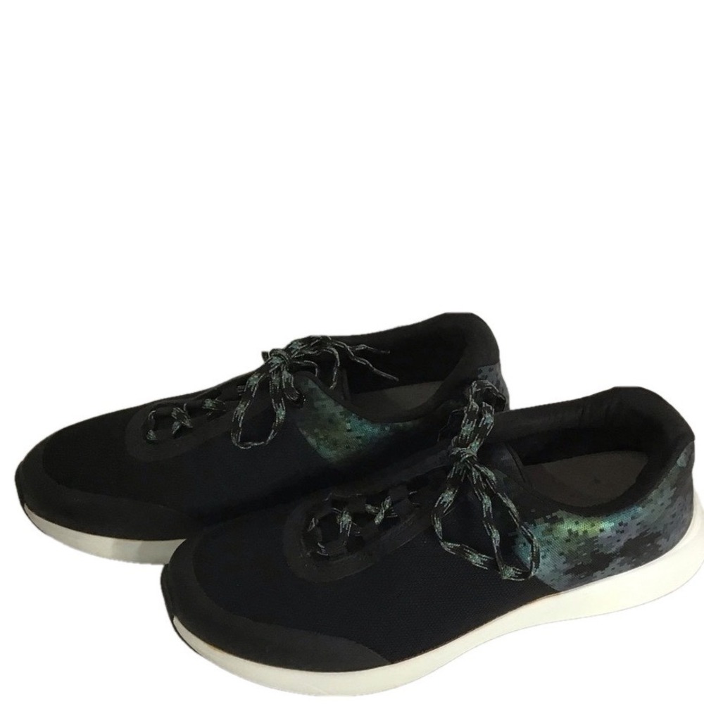 TRAQ by Alegria Womens Black Camo Lace Up Athleticâ Sneakers Size Unknown